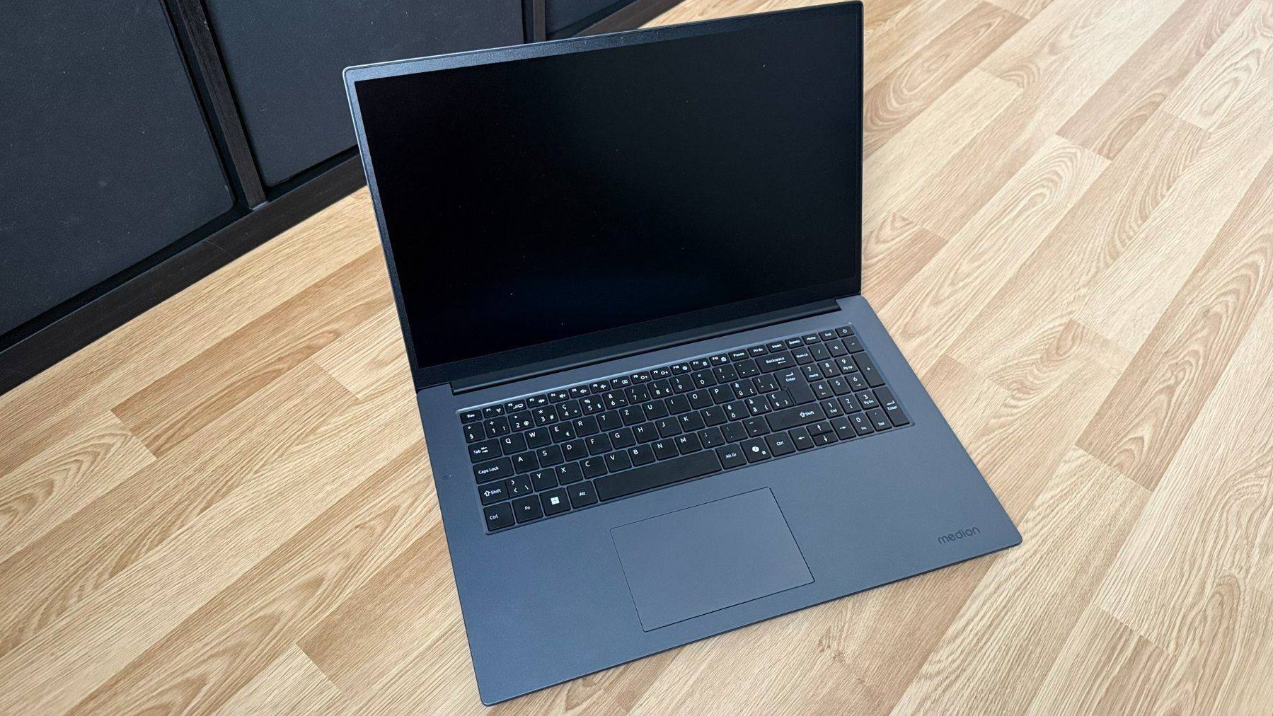 Medion Notebooks: Medion Notebook Avantum 17 E1e – Neu (gemäss Beschreibung) aus Etzwilen von Bearzilla 1