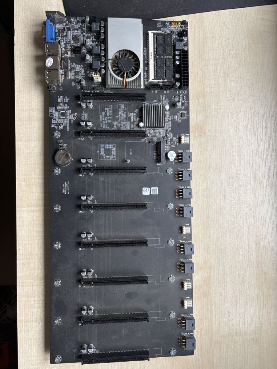 PC: BTC T37 – Usato da Châtel-St-Denis venduto da Swiss-pokeshop.ch