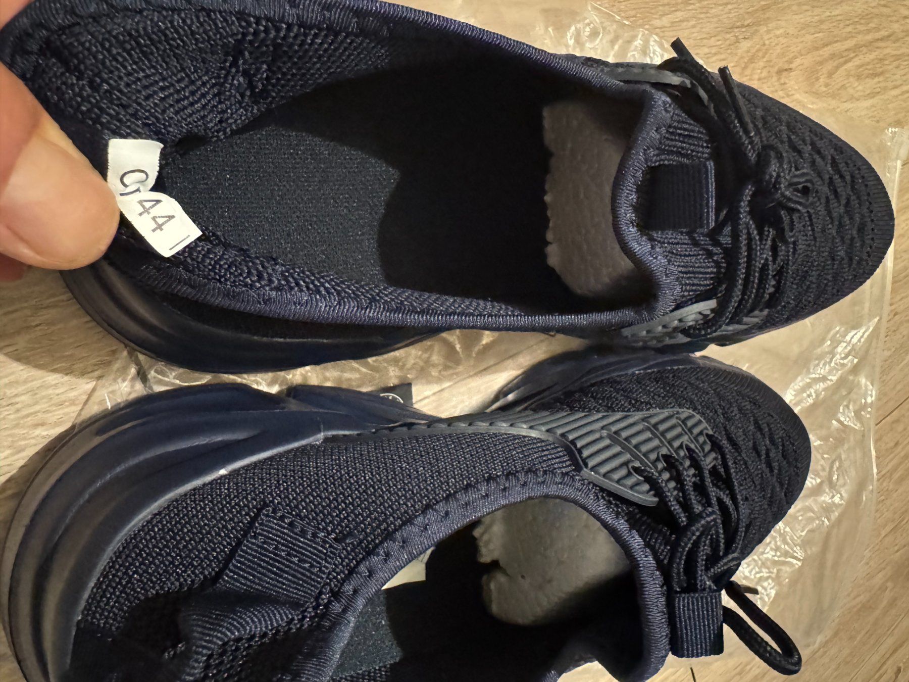 Scarpe da uomo: neu sport Schuh 44 – Nuovo (secondo la descrizione) da Riehen venduto da M.S.DVD 2