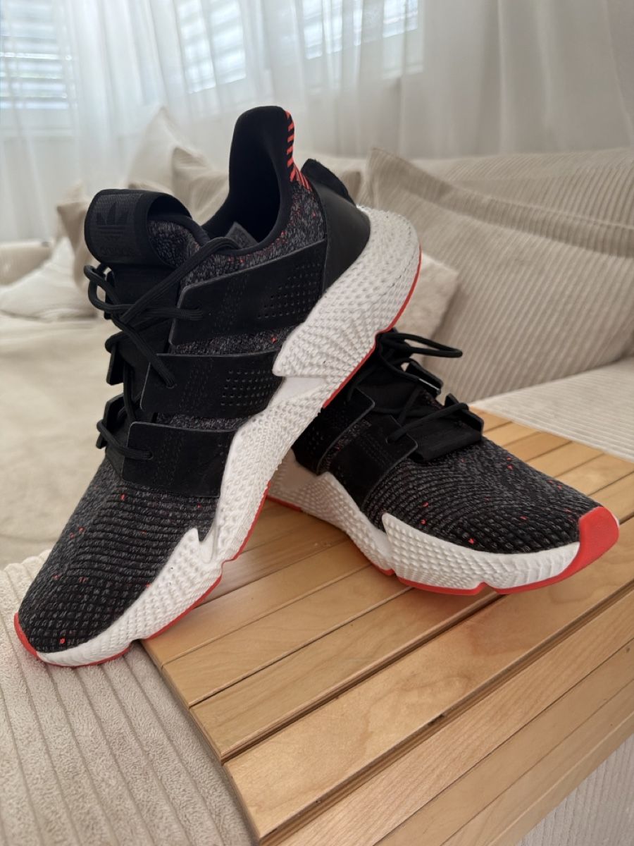Adidas Scarpe da uomo: Adidas Prophere  – Nuovo (secondo la descrizione) da Mellingen venduto da sim_g6tk 1