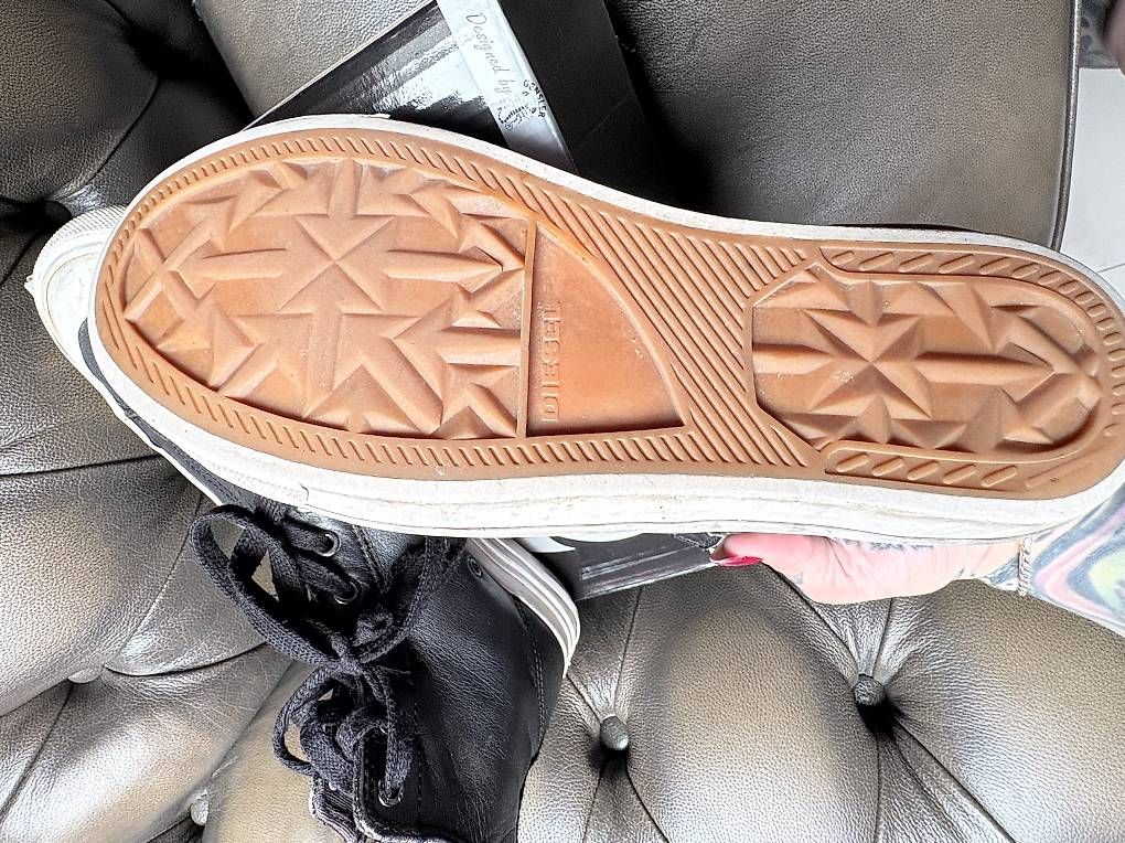 Herrenschuhe: Diesel Athos High Leder Sneaker hr. 42 – Gebraucht aus Dagmersellen von atu_f7x5 2