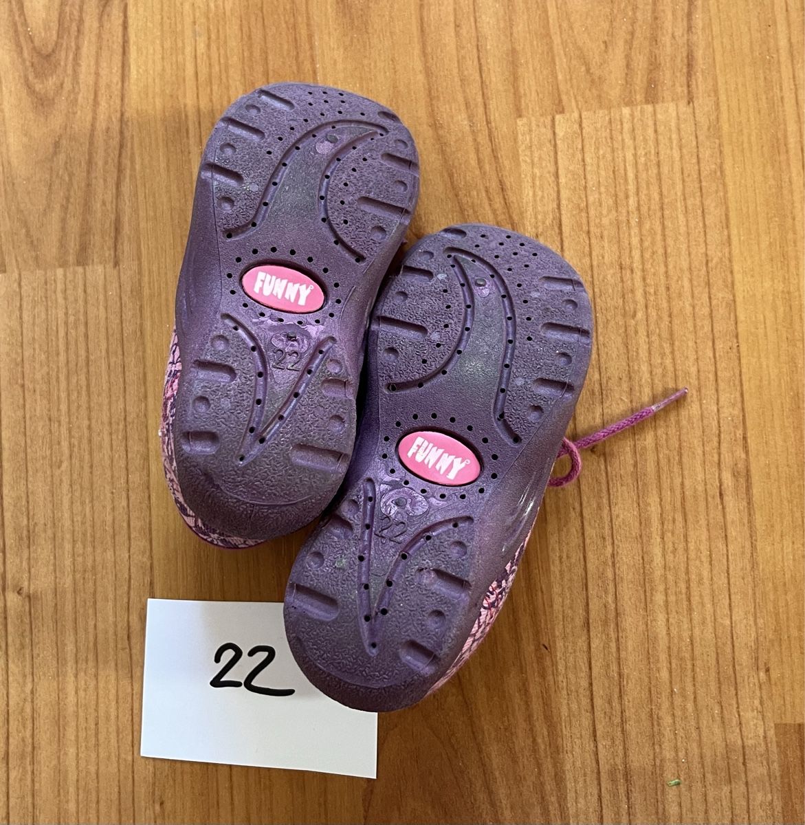 Schuhe für Mädchen: Stoffschuh Funky, Grösse 22 – Gebraucht aus Jonschwil von Theswissmiss 2