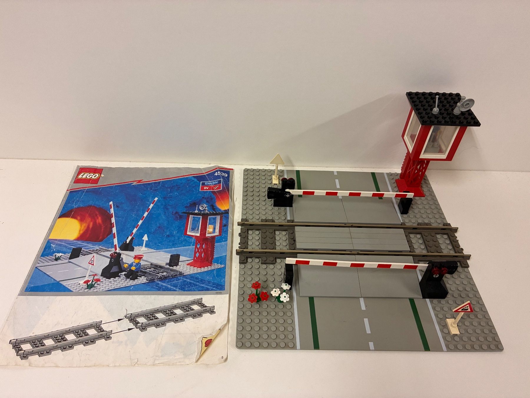 Lego Giocattoli: LEGO Eisenbahn 4539 ab 1.- – Usato da Kerns venduto da chriglim