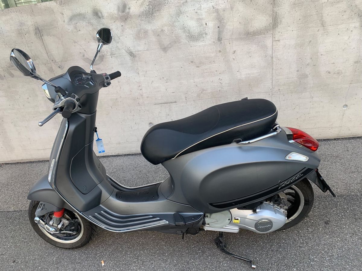 Vespa Scooters: Piaggo Vespa Sprint 125 – Gebraucht aus Zürich von loml_gaso 3