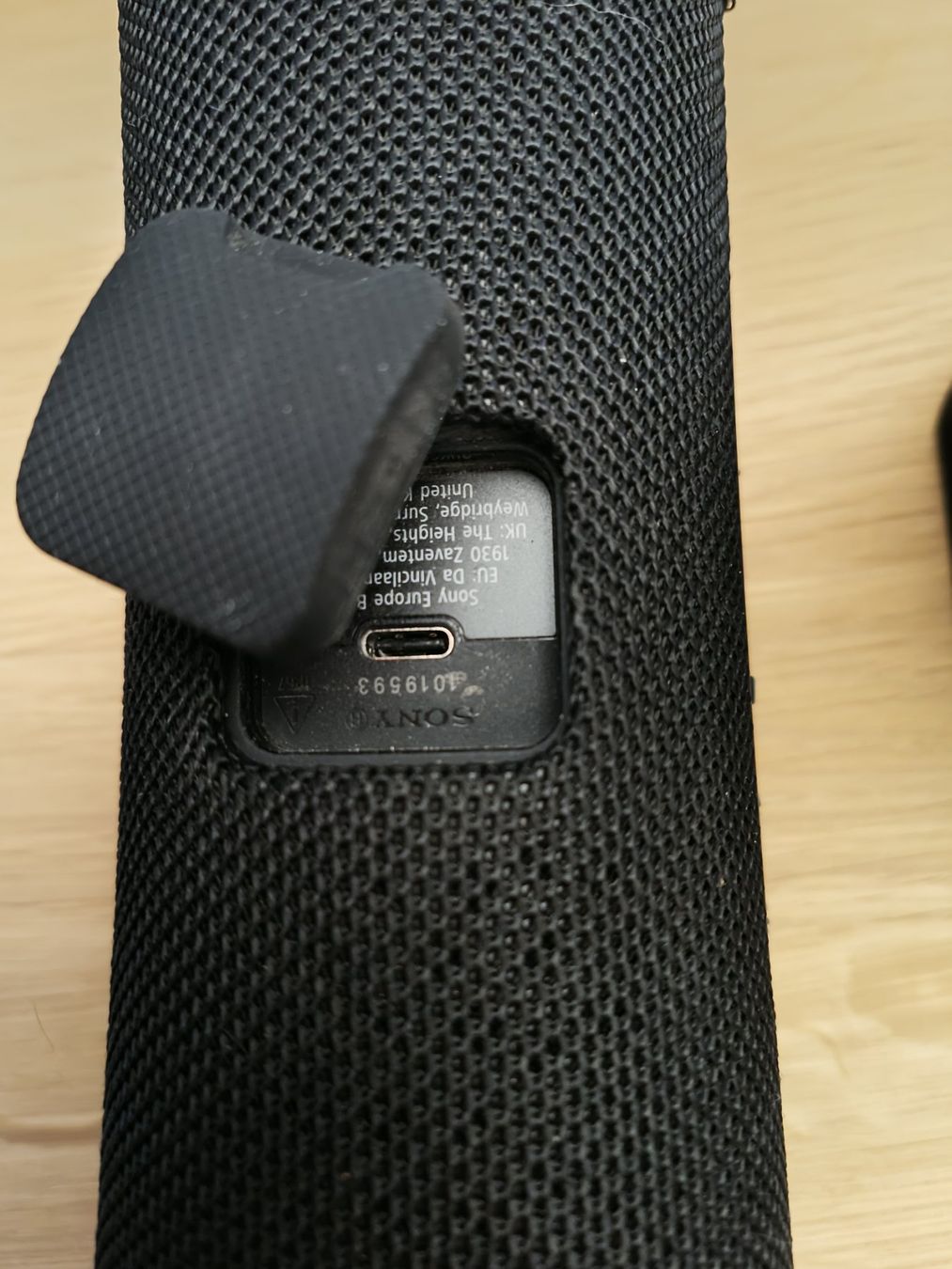Sony Lautsprecher: SONY Lautsprecher schwarz – Gebraucht aus Böckten von danlim 2