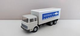 WIKING-LKW-Modell|Mercedes"LP"|Seefische-Koffer|[kl. Mängel]