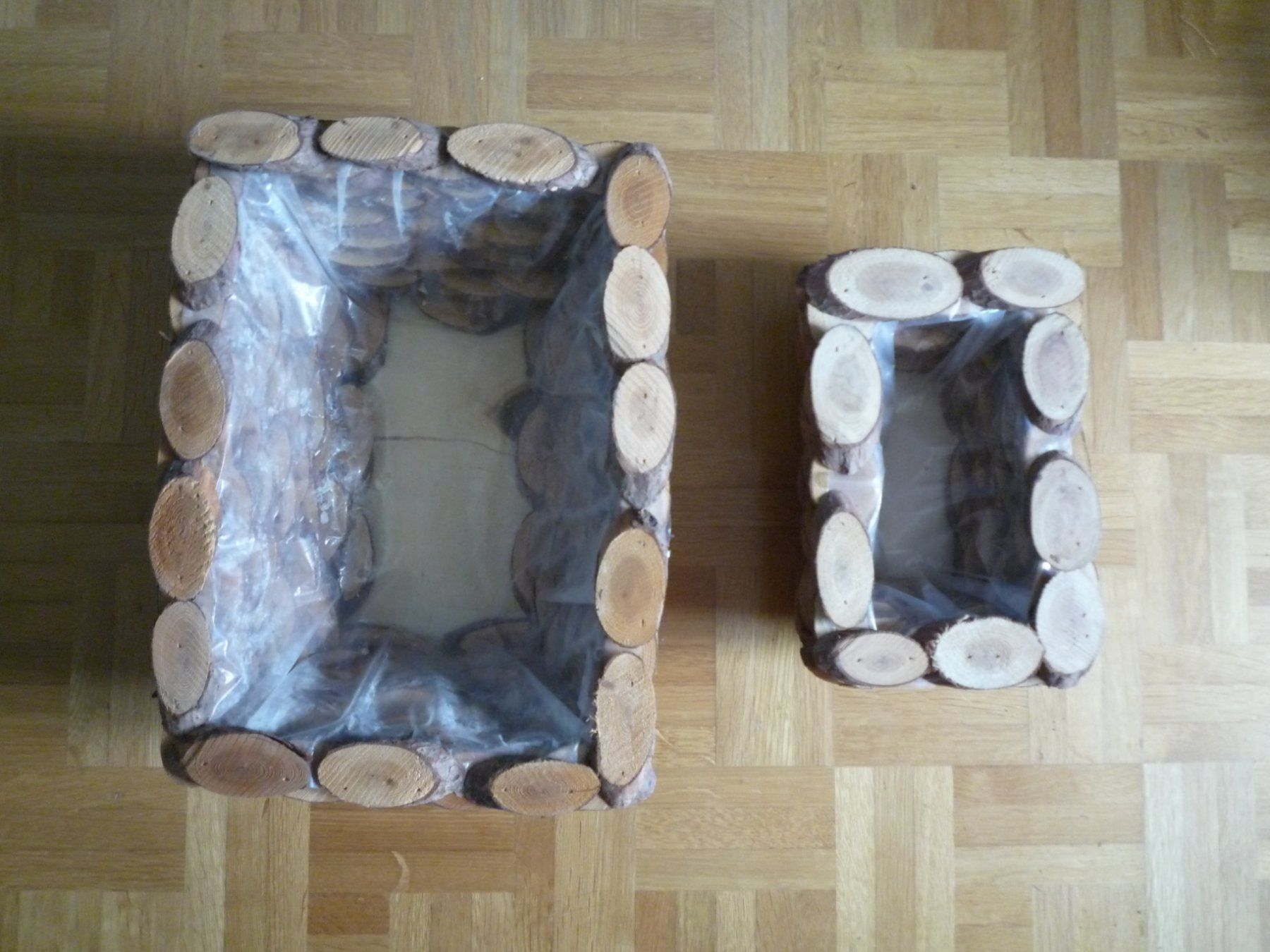 Vasi per fiori: 2 Holztrögli mit Innenplastik – Nuovo (secondo la descrizione) da Rafz venduto da Sonnenblume305