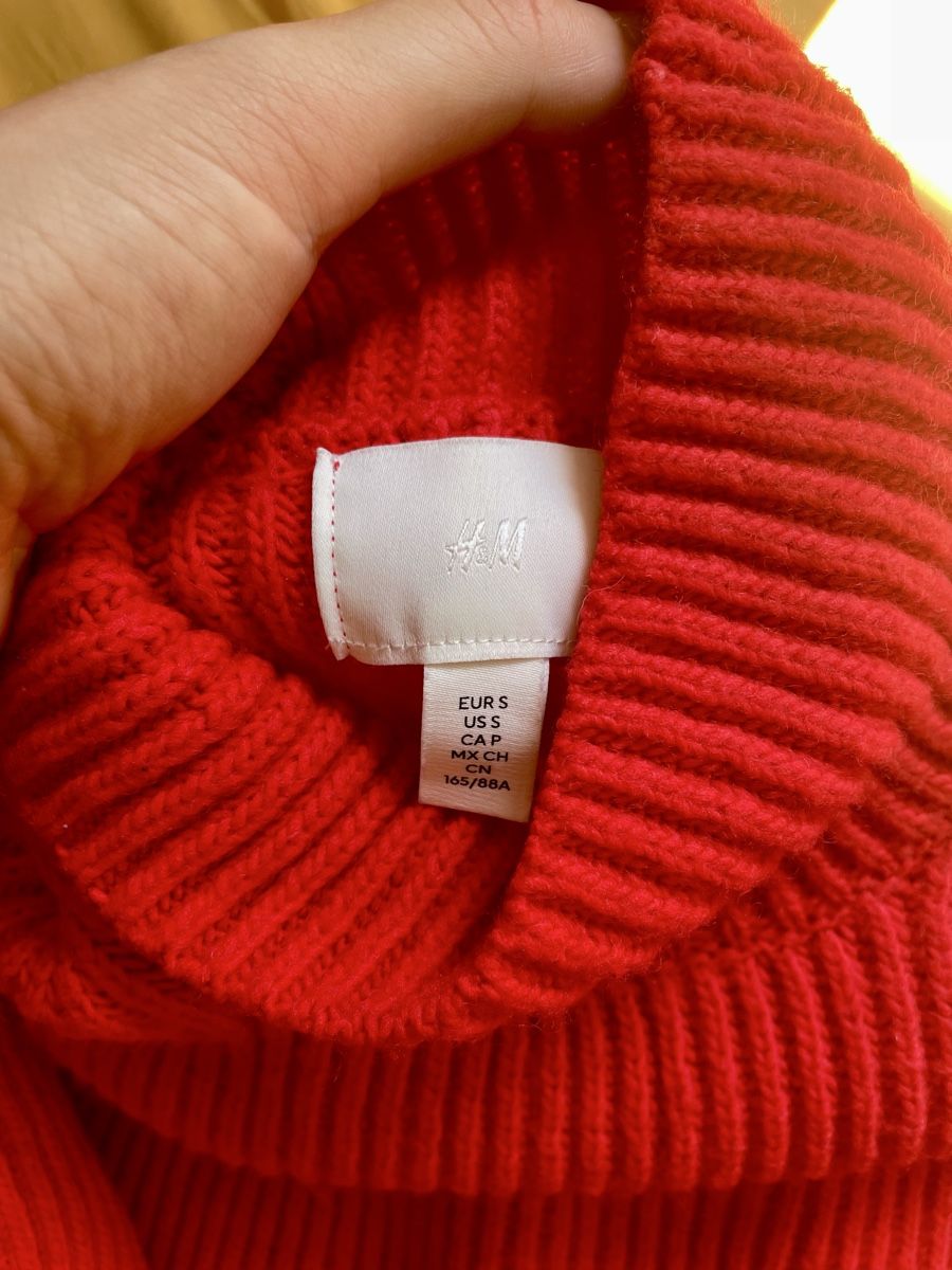 Pullover & Sweatshirts: Toller Pullover in Rot mit Rollkragen, Grösse S, Strickware – Neu (gemäss Beschreibung) aus Zürich von Carlajimena 4
