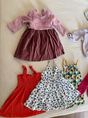 Girls’ Clothing Bundle – 18–24 Months 86 cm – 7 pieces