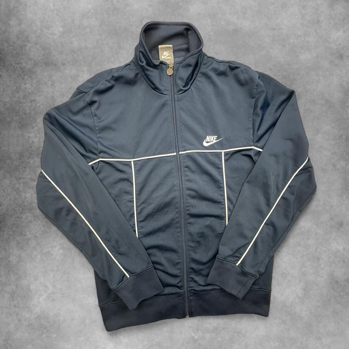 Nike Jacken: Nike jacket – Gebraucht aus Erlinsbach SO von TogaResell