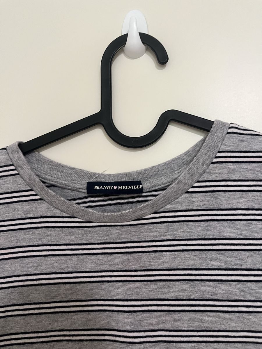 Brandy Melville Top: striped brandy melville crop top – Nuovo (secondo la descrizione) da Füllinsdorf venduto da si.ja.35 1