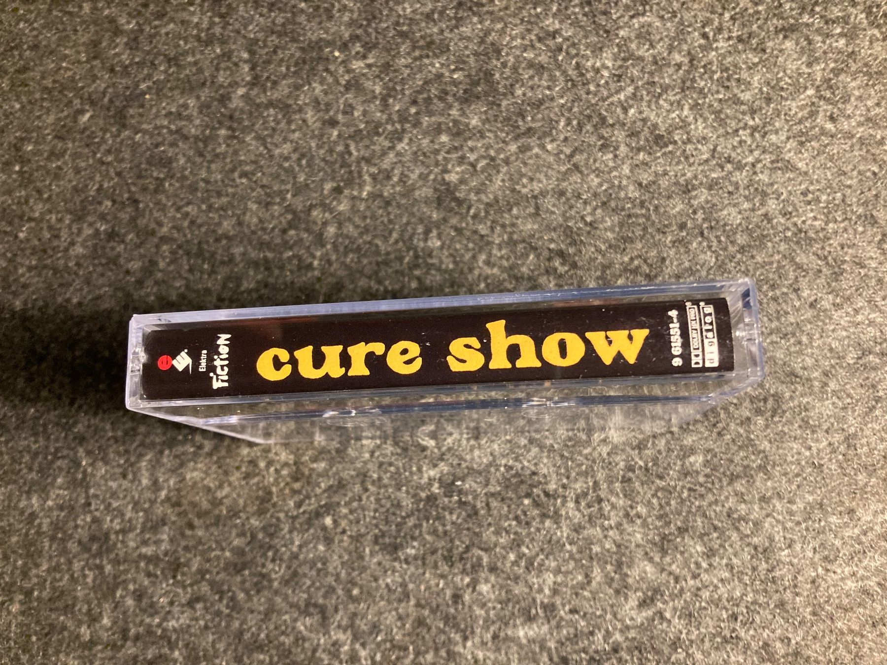 Musicassette: The Cure - Show (MC) – Usato da Fribourg venduto da Karushi 1