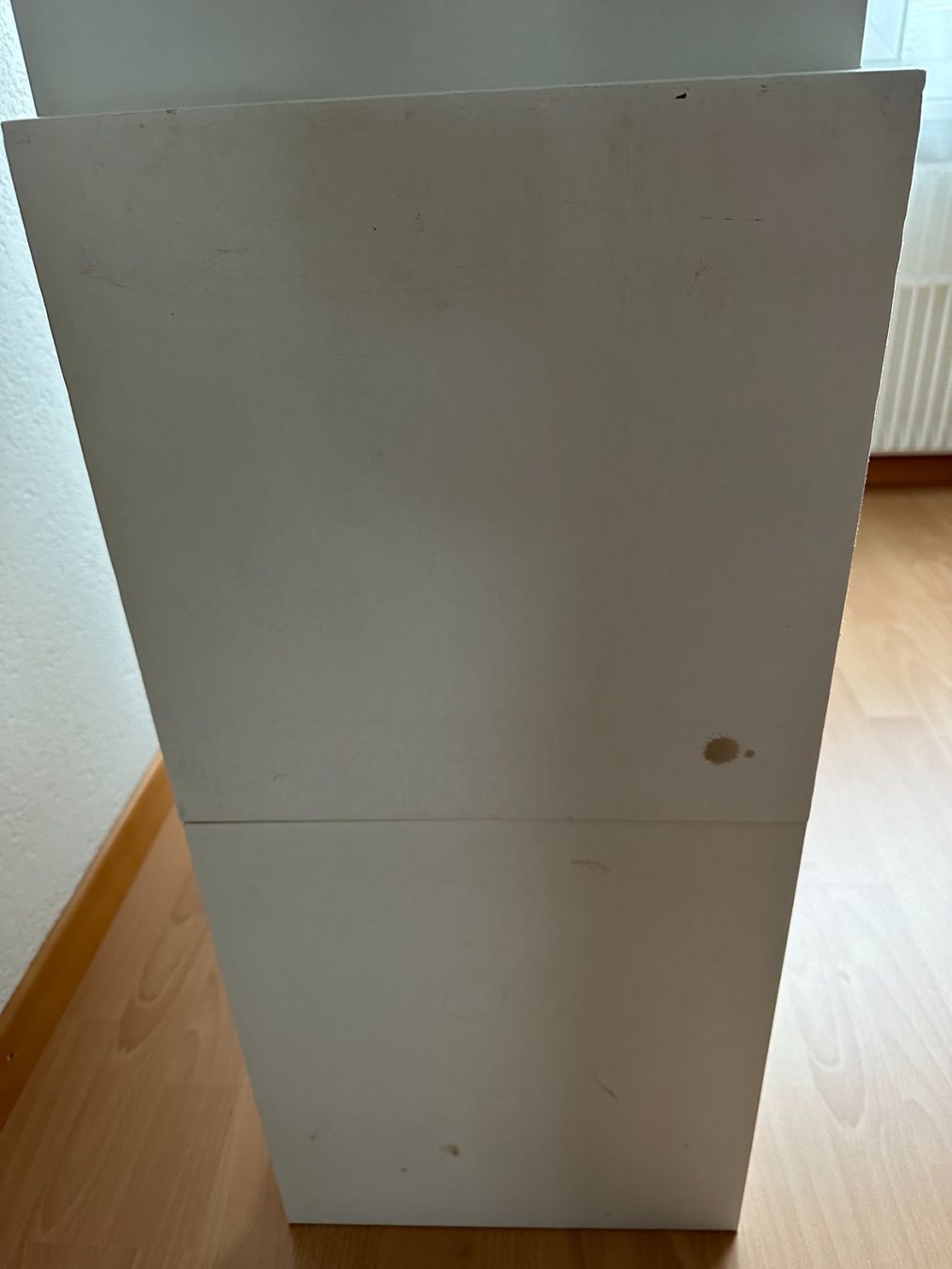 Scaffali: Flexibles Möbelsystem Verbundplatte rezykliertes Karton 11kg – Usato da Meinisberg venduto da Steiner31 9