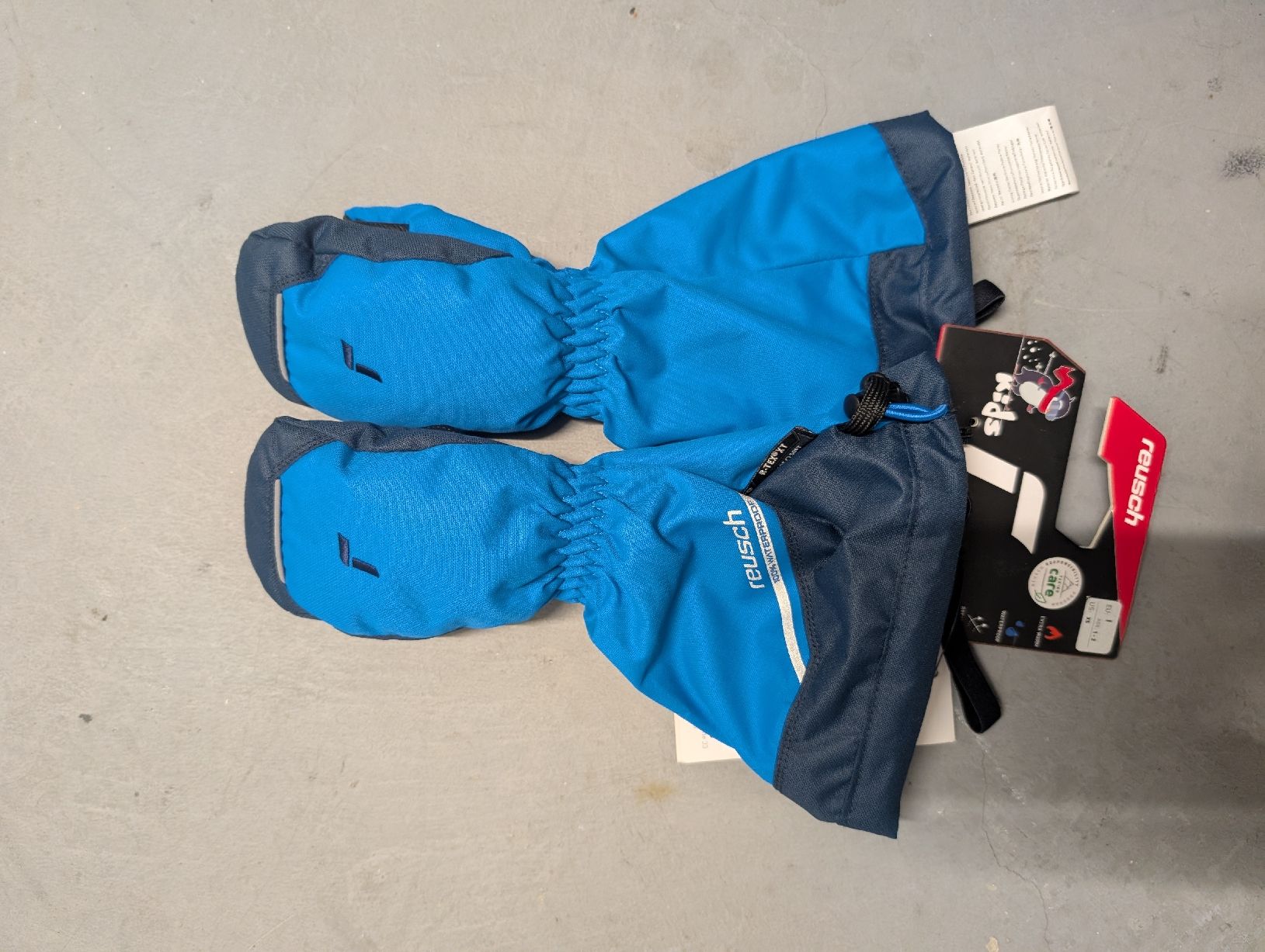 Reusch Kinderhandschuhe: Reusch Kinderhandschuhe – Neu und originalverpackt aus Dübendorf von SomeEnd
