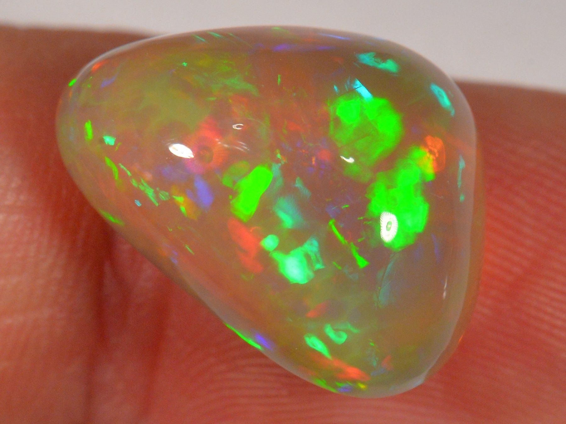 Edelsteine: 10.3 Karat - Schöner Äthiopischer Welo Opal – Neu (gemäss Beschreibung) aus Rüti ZH von DeinOpal 1
