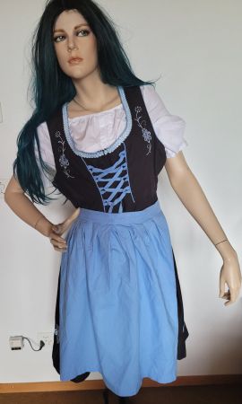 Dirndl von dirndl.com   Grösse 46