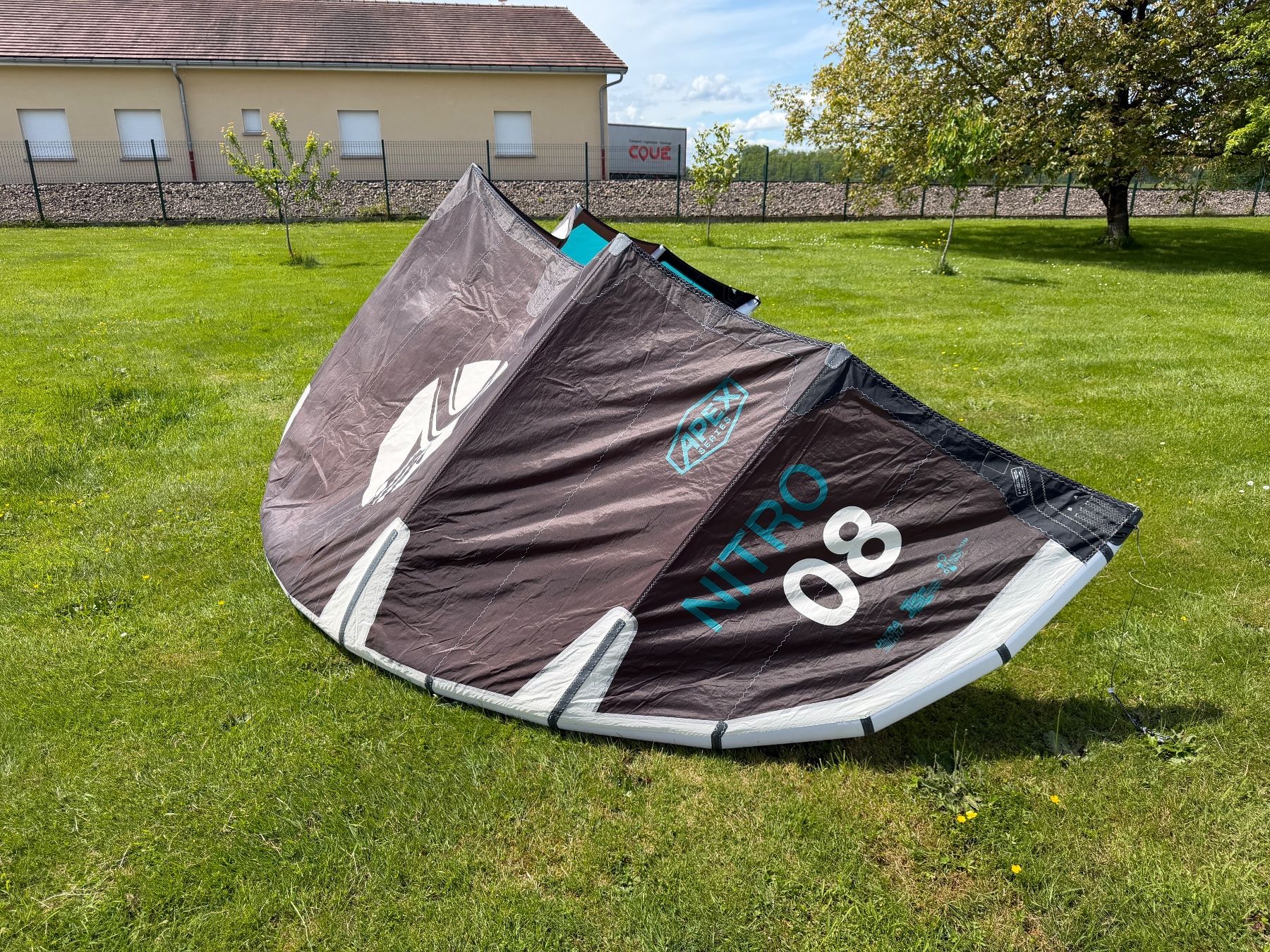 Aquilone: Kite Cabrinha Nitro Apex 2024 Size 8 – Usato da Zürich venduto da JulesZHW 1