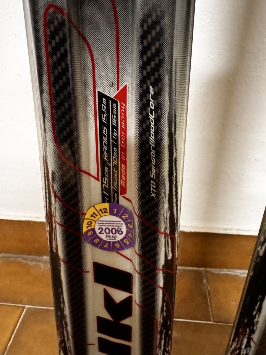 Skis: Ski – Gebraucht aus Genève von lui_y8r6 2