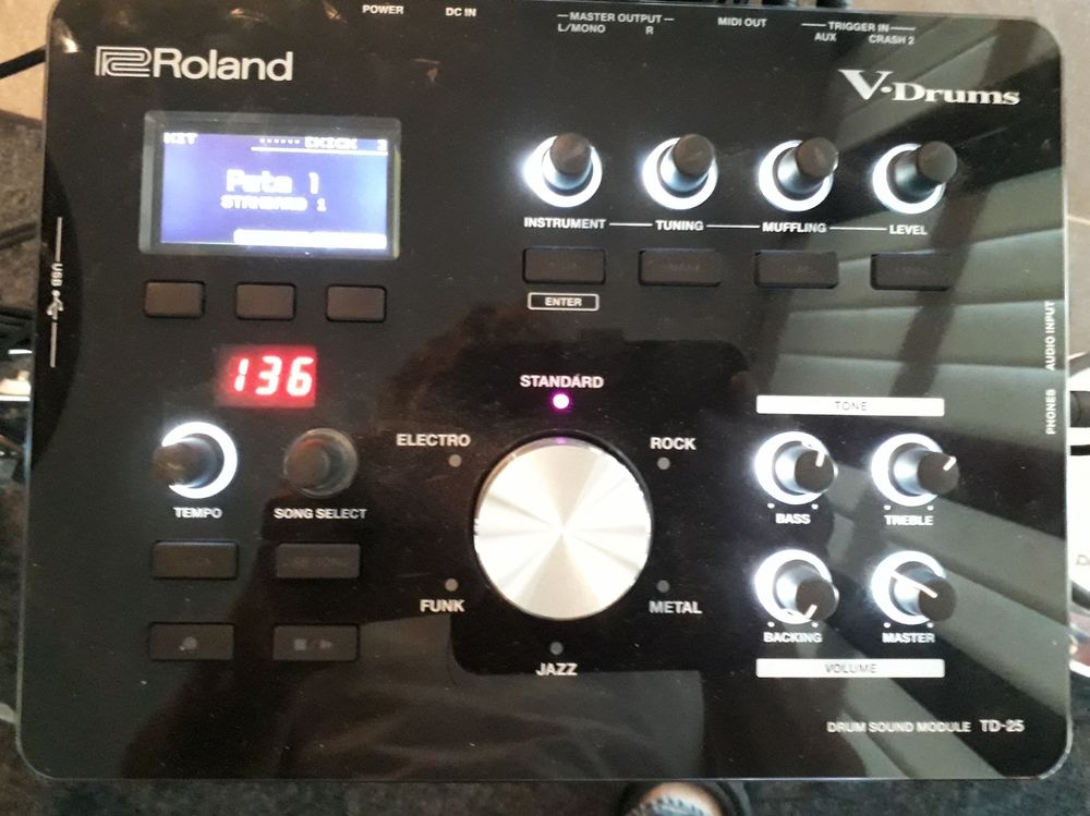 Roland TD 12 Rack, Toms, Cymbals mit TD 25 Module | Kaufen auf Ricardo