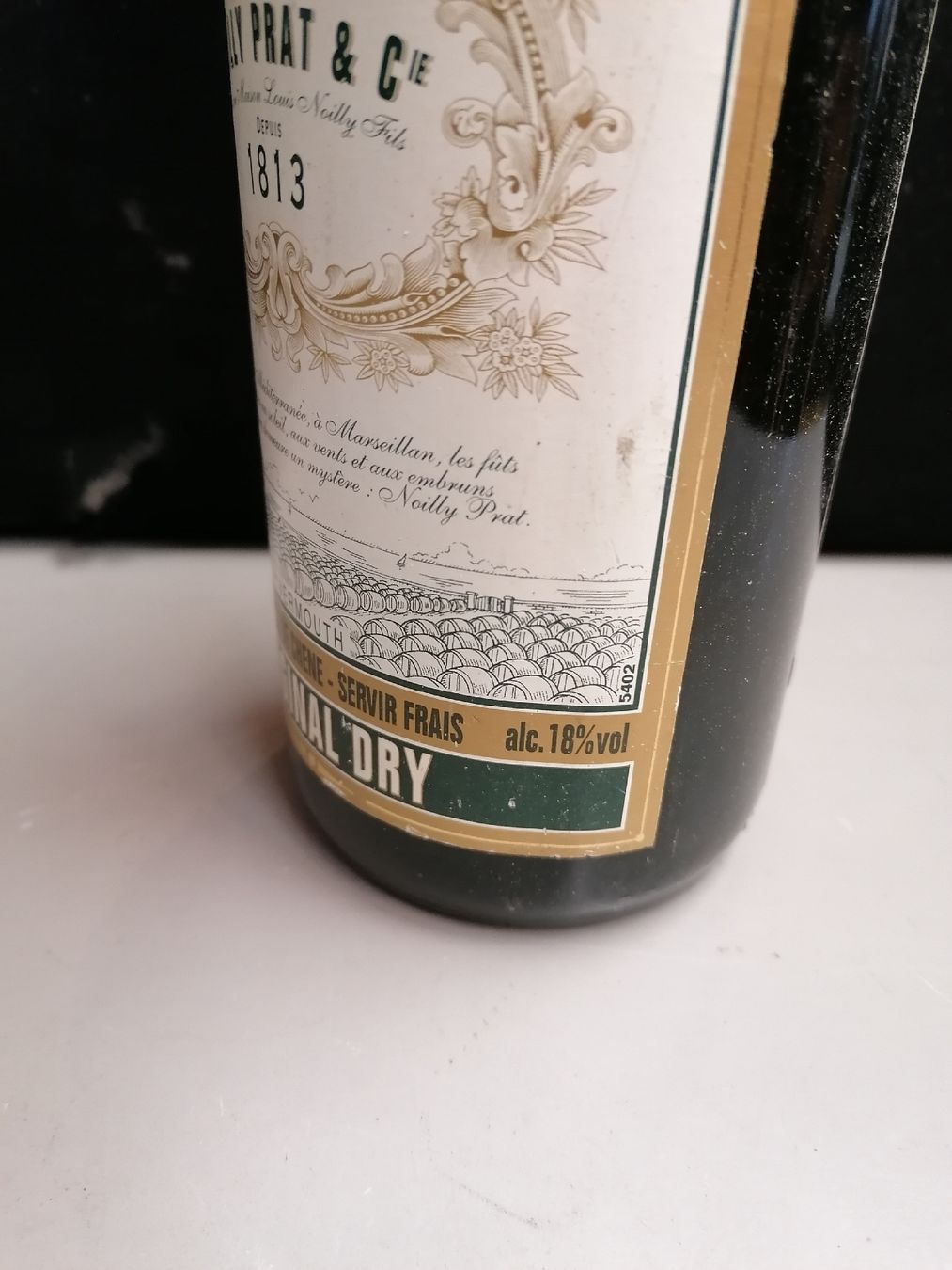 Bevande alcoliche: NOILLY PRAT – Usato da Genève venduto da Leboucheoreilles 3