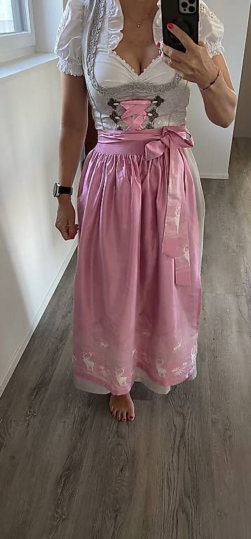 Vestiti: Elegantes Dirndl in Grau & Rosa inkl. Bluse – Usato da Oberwil-Lieli venduto da nsm_k7qc 1