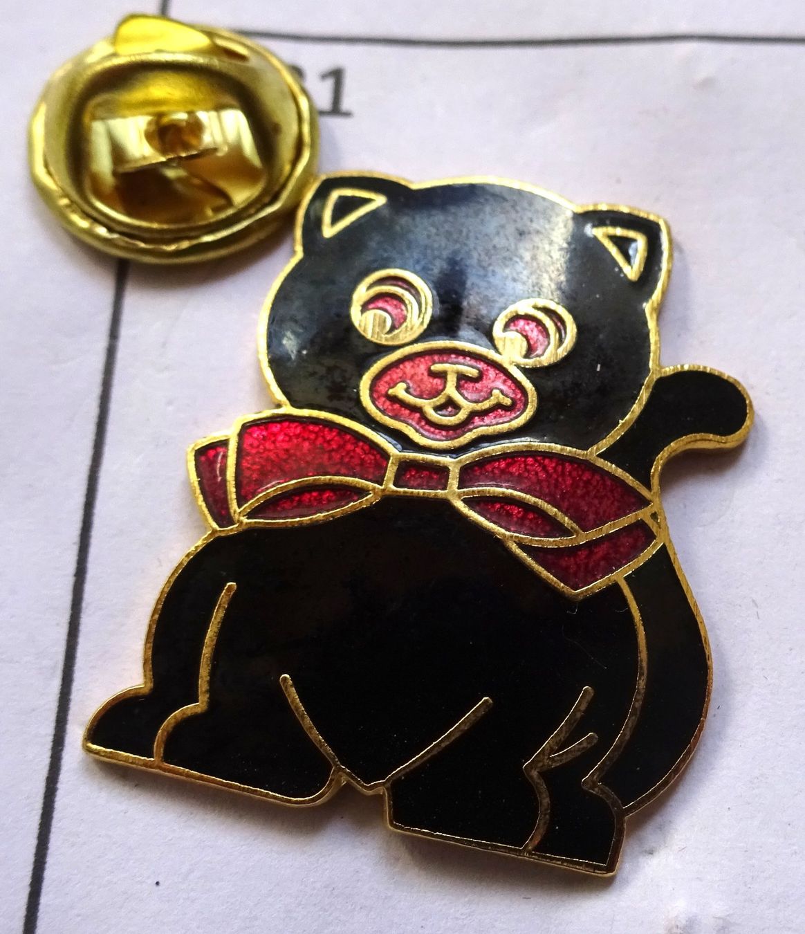 Placchette & Badge: Pin KATZE schwarz  Büssi – Usato da Utzenstorf venduto da BUtter81
