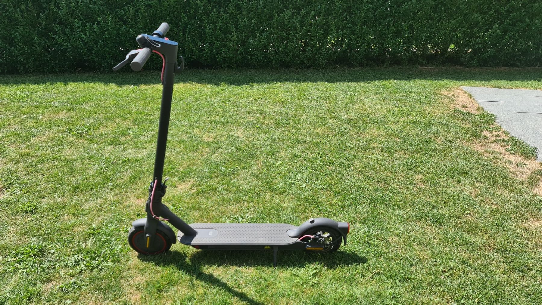 Scooters: Xiaomi Pro 2 - E-Scooter – Gebraucht aus Fischenthal von cyberdyne