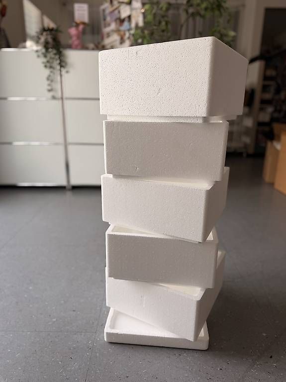 Kühlschränke & Kühlen: Torten-Styroporbox / Thermobox | 27cm – Gebraucht aus Altendorf von NiiggiiPiinkkii 1
