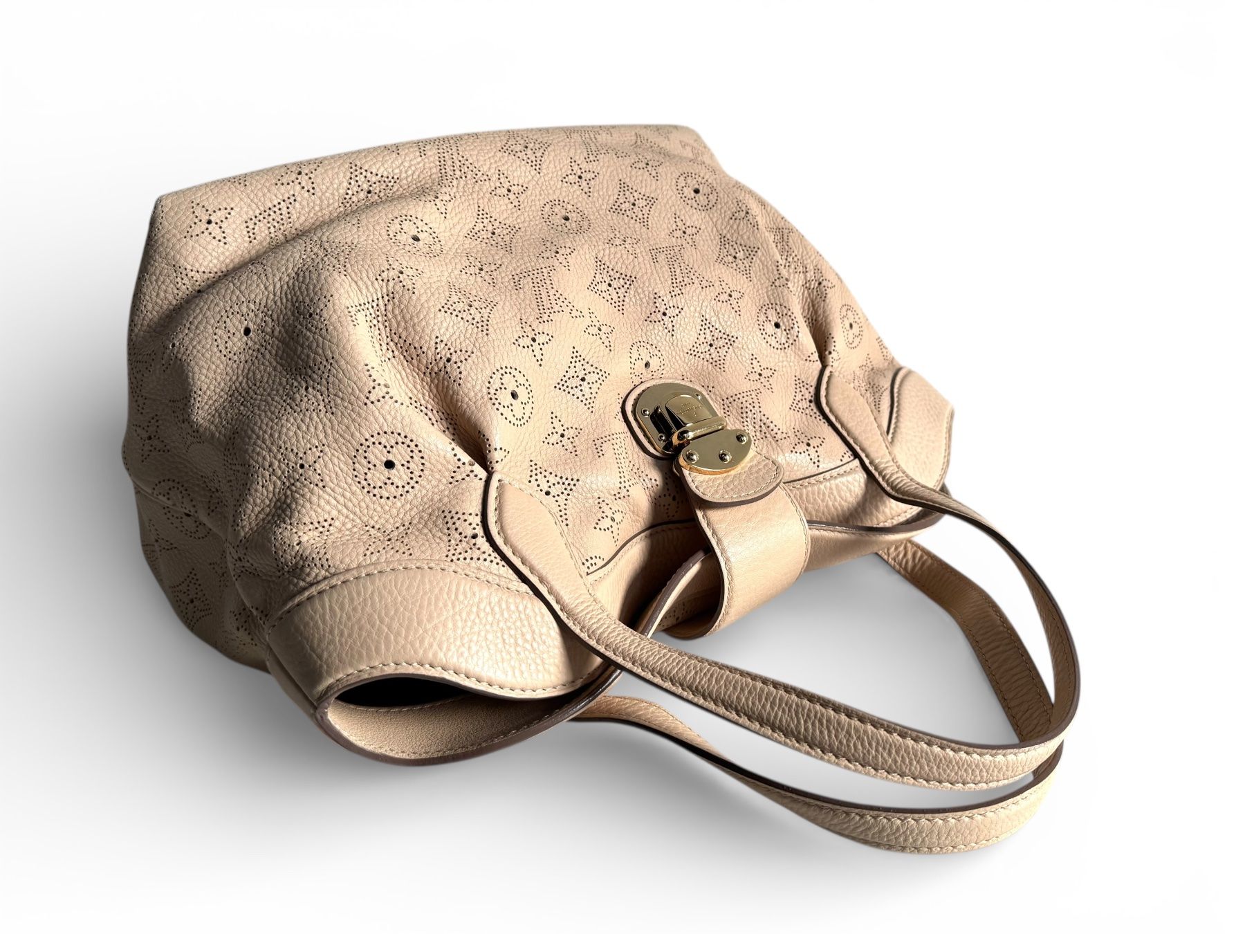 Louis Vuitton Borse da donna: LOUIS VUITTON Mahina Cirrus PM Tasche – Usato da Kriens venduto da hannaandkiko 4