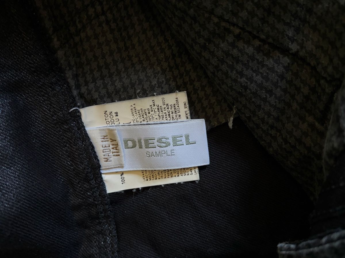 Diesel Hosen: Diesel Shorts Groesse 28  – Neu (gemäss Beschreibung) aus Zürich von megastored 3