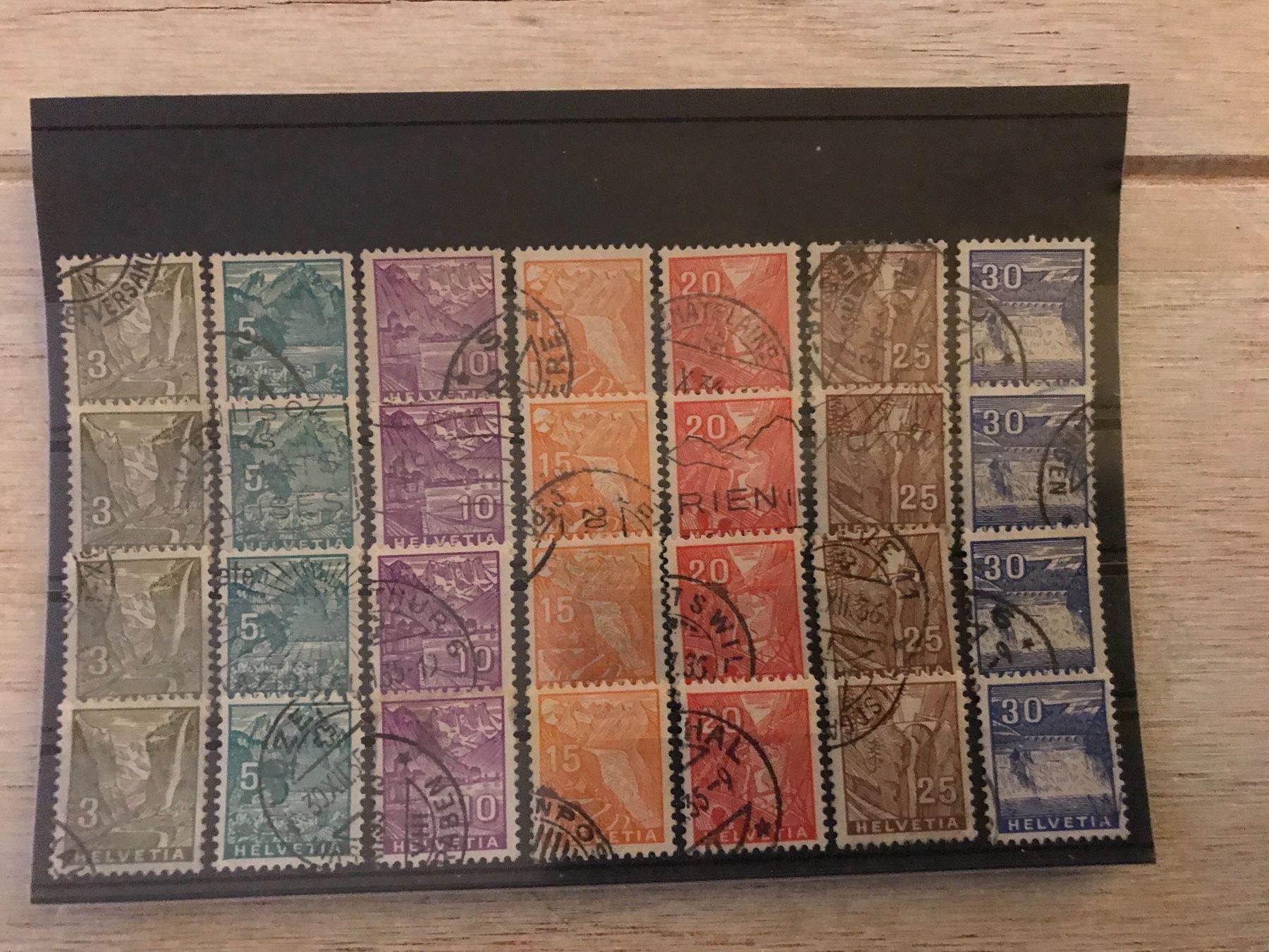 Tutti i francobolli: 4 x Serie aus 1934 (CH4) – Usato da St.Gallen venduto da Bigdisch