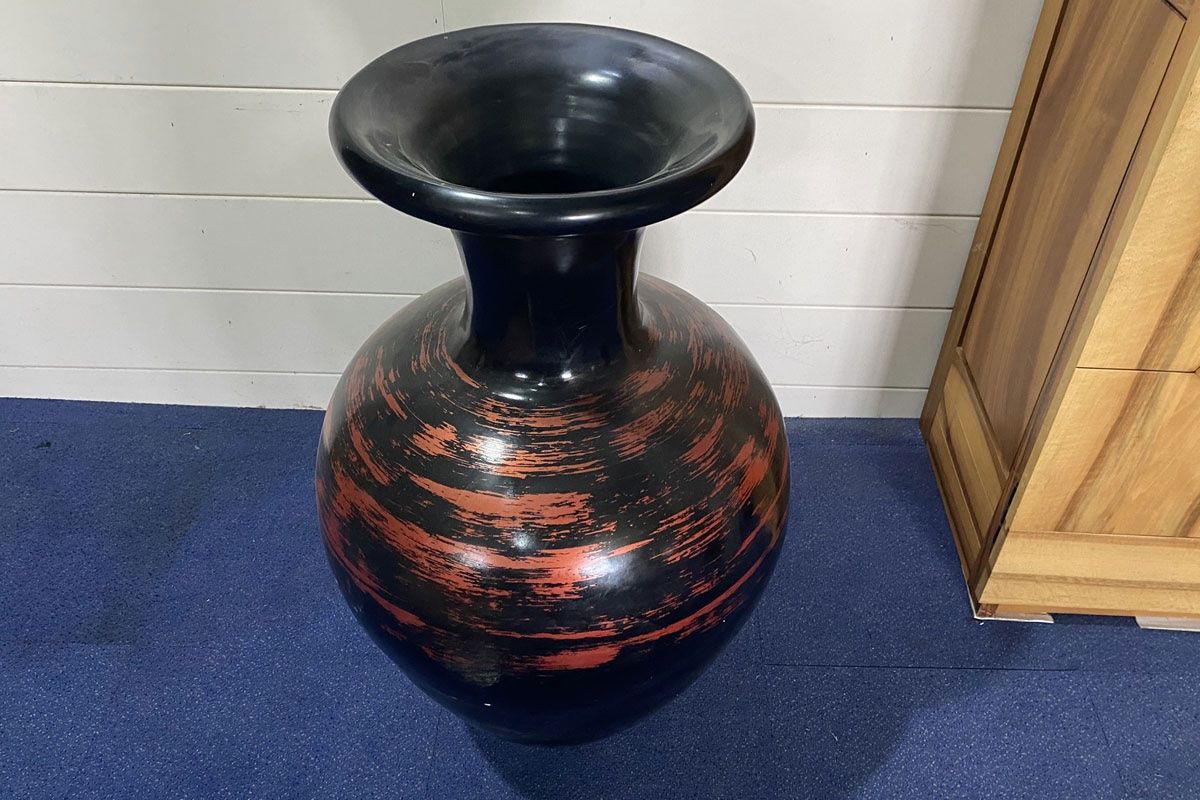 Vasi & Recipienti: Riesige, dunkle Keramik Bodenvase – Usato da Ballwil venduto da ClassicGallery 2