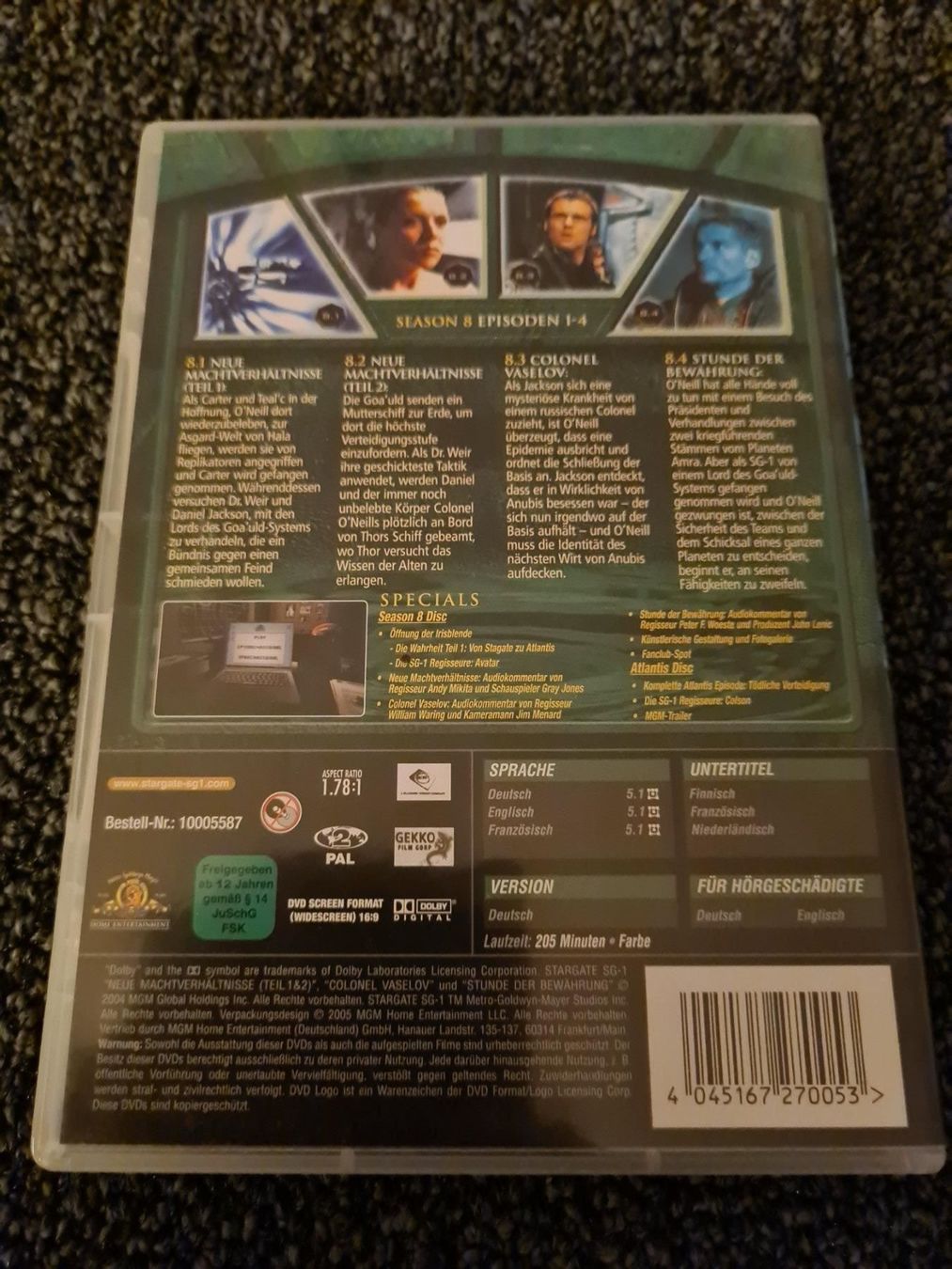 Tutti i DVDs: STARGATE ATLANTIS KOMMANDO SG1 – Usato da Ruswil venduto da jan_bxl5 1