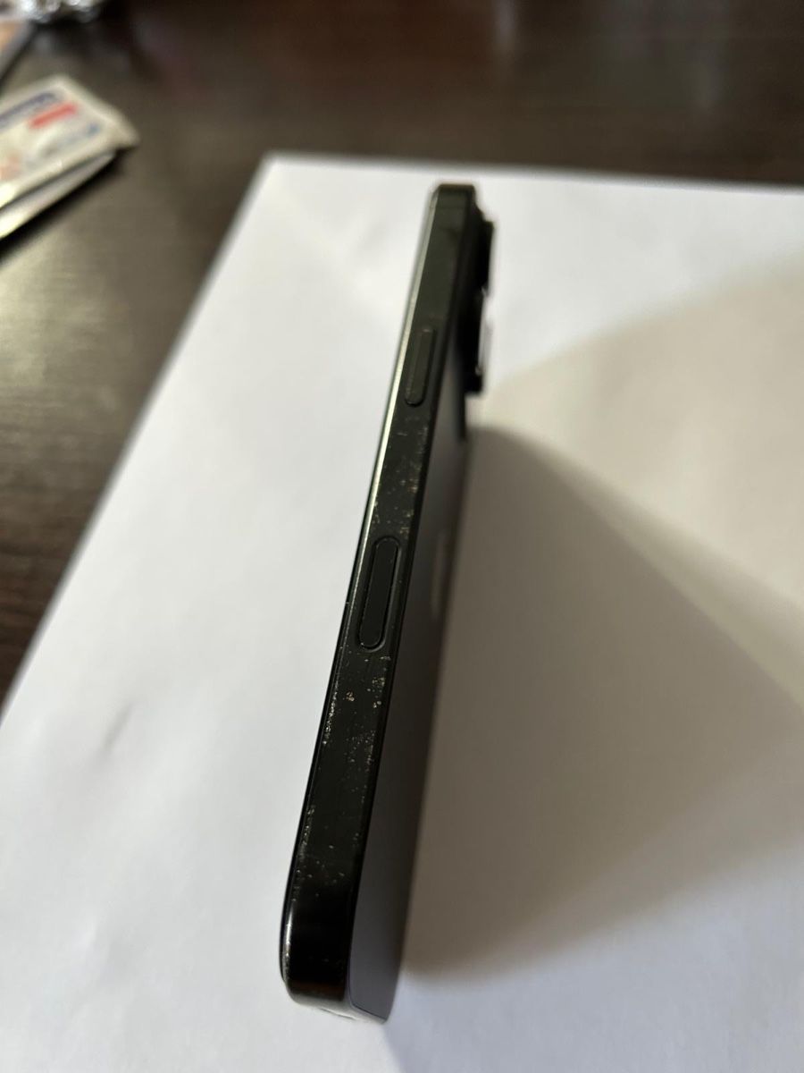 Apple Telefoni cellulari / Smartphones: iPhone 16 Pro 128 gb – Usato da Bioggio venduto da man_nmm7 5
