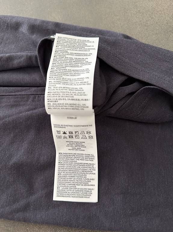 Mons Royale T-shirts: Mons Royale Tshirt Herren Grösse L – D'occasion à Lüterkofen par GiCa_ 2