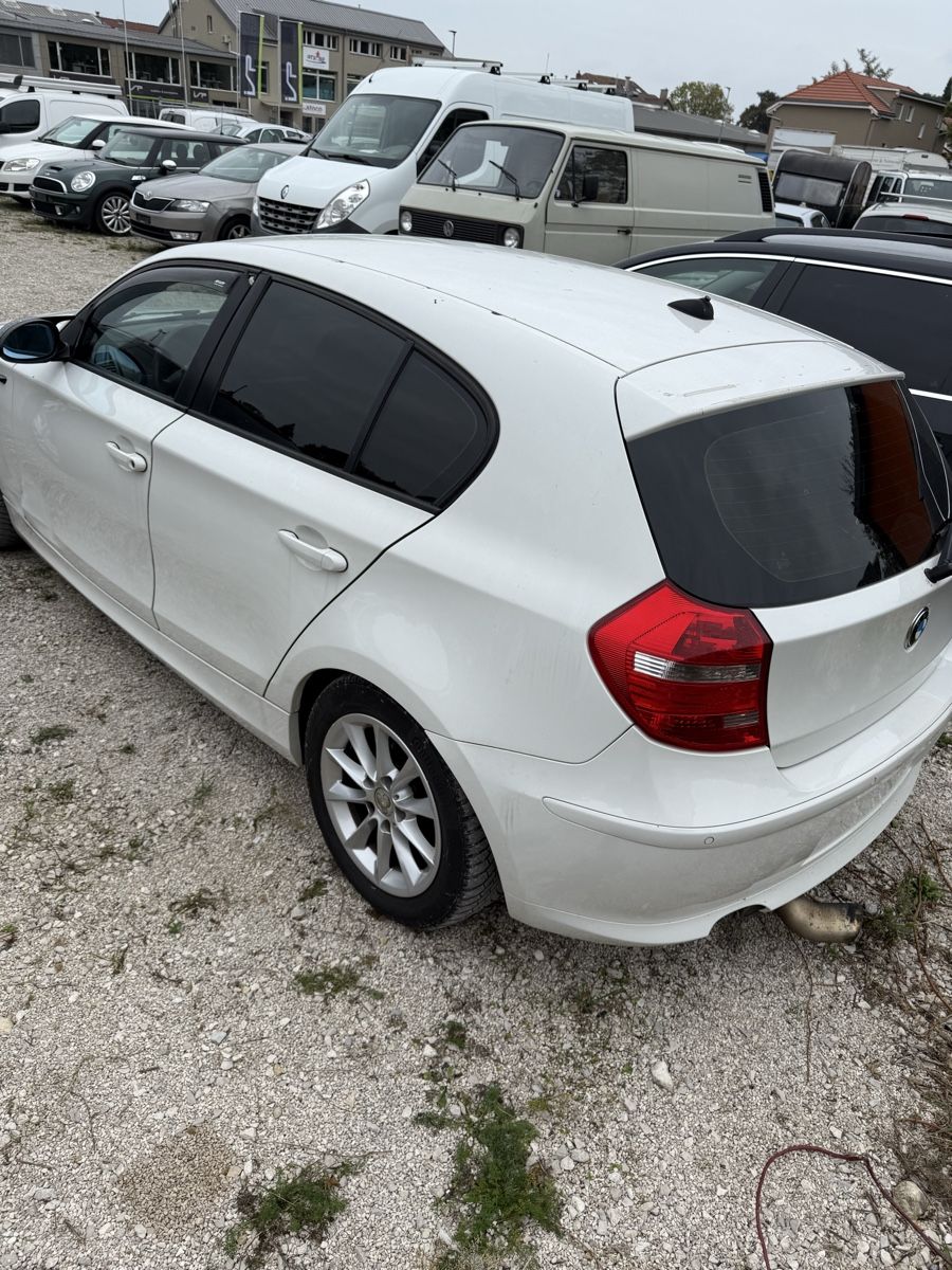 BMW Automobili: BMW 118d  – Difettoso da St-Aubin-Sauges venduto da sho_z9vr 2