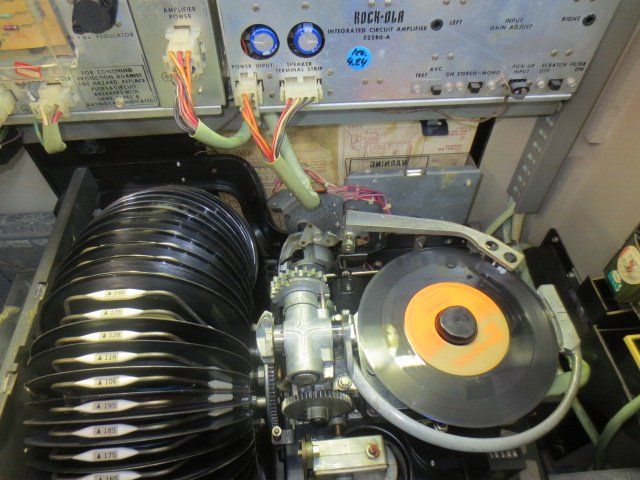 Rock-Ola Jukebox: Jukebox Max Revidiert – Usato da St.Gallenkappel venduto da Spielautomaten 4