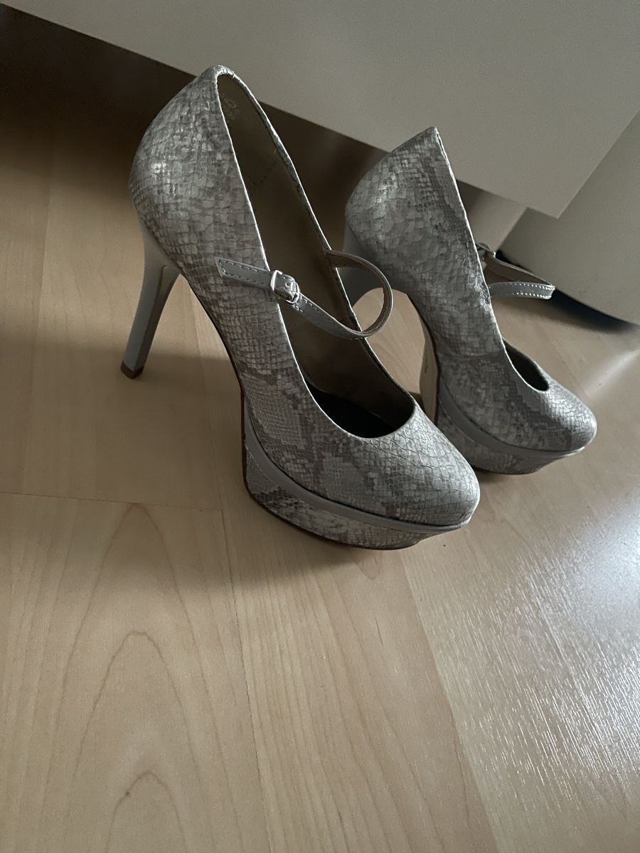 Tamaris Scarpe da donna: Tamaris Plateau Pump silver-snake 37 – Nuovo (secondo la descrizione) da Dietikon venduto da Nieselchen 9
