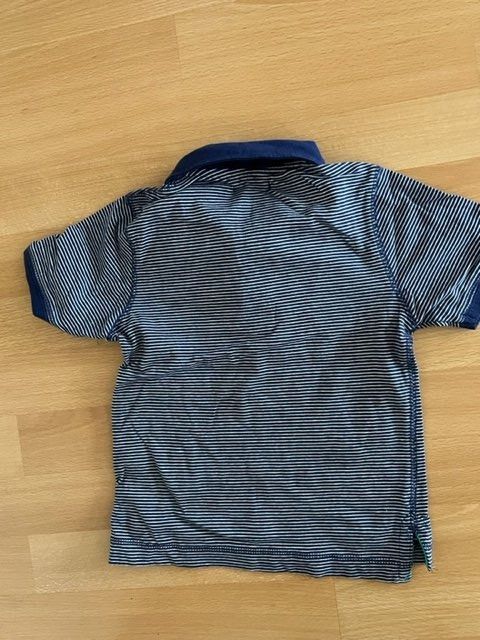 Camicie, T-shirt & Polo: T-shirt Gr. 110/116 – Usato da Wabern venduto da MagdalenaWabern 1