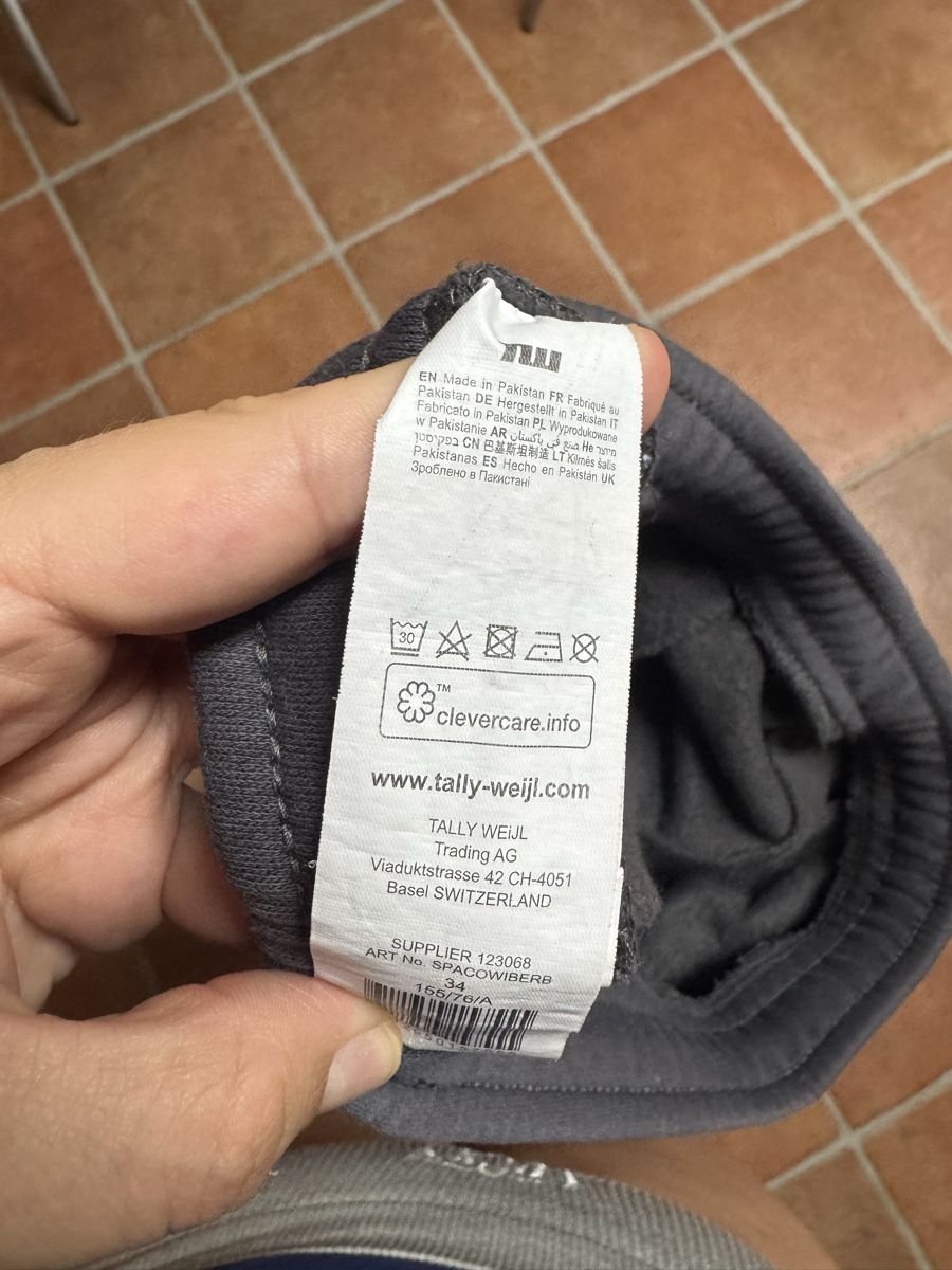 Tally Weijl Pantaloni: Sweatpants Tally weil  – Nuovo (secondo la descrizione) da Schlatt TG venduto da NataJan 1