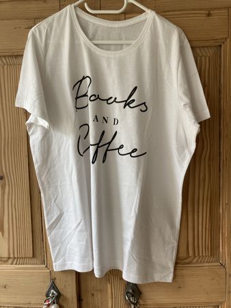 Neues Shirt L/XL (Books and Coffee)