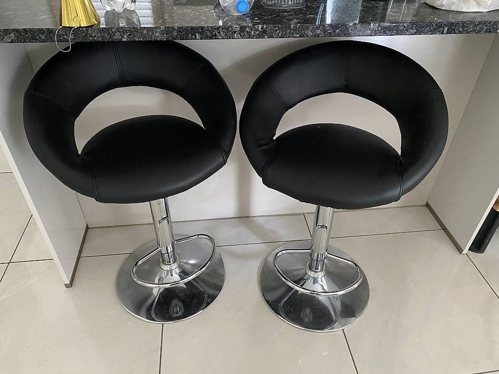 Tabourets: Bar Hocker – D'occasion à Krauchthal par ann_k58v 1