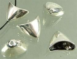 Perlkappe  antik versilbert  20x15mm