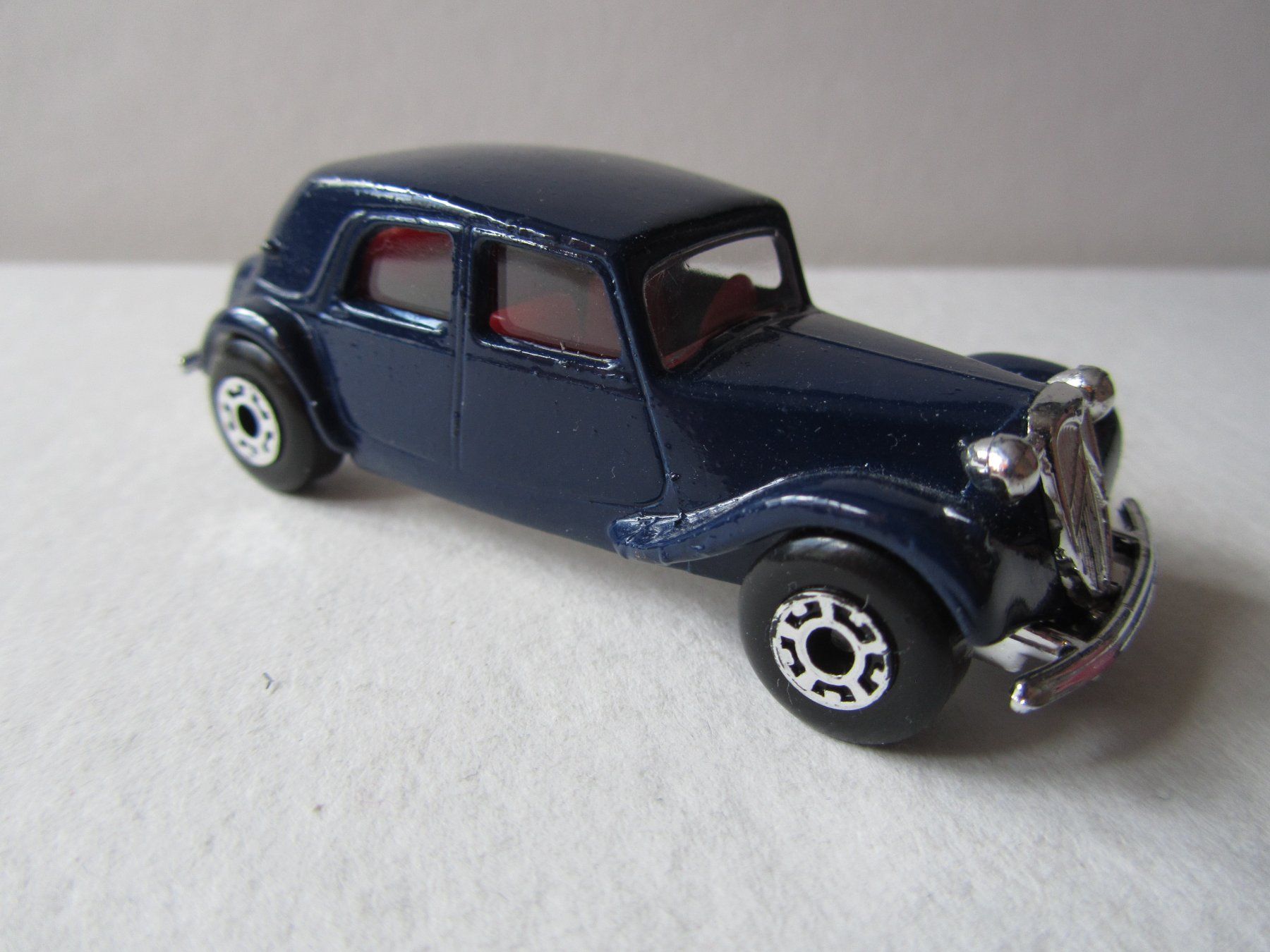 Matchbox Voitures modèles: Citroen 15 CV, Matchbox Macau – D'occasion à Weiningen ZH par dietsch57 2