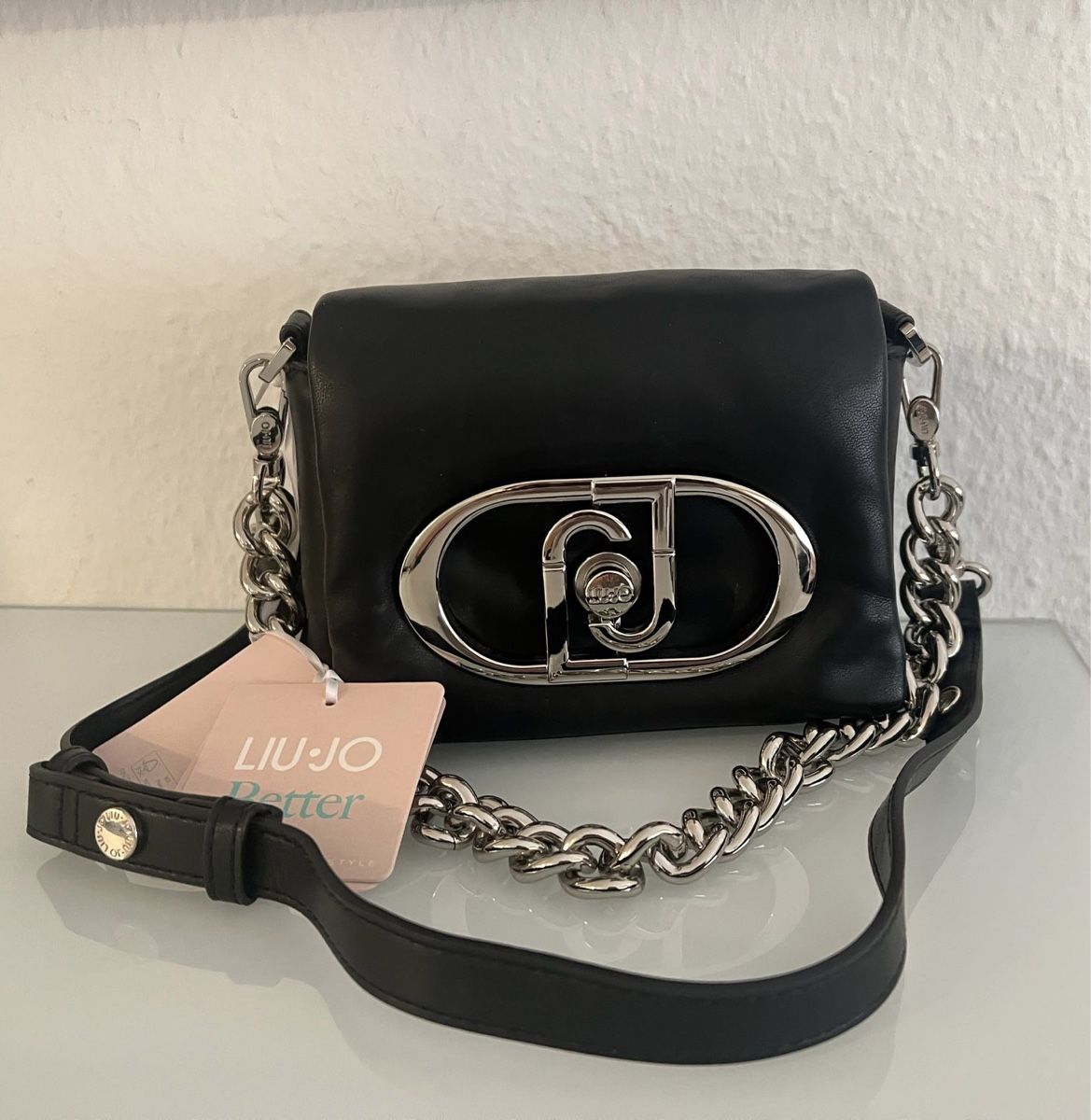 Liu Jo Borse da donna: SALE: LIU JO LAPUFFY BAG – Nuovo e nell'imballaggio originale da Schlieren venduto da notkrys