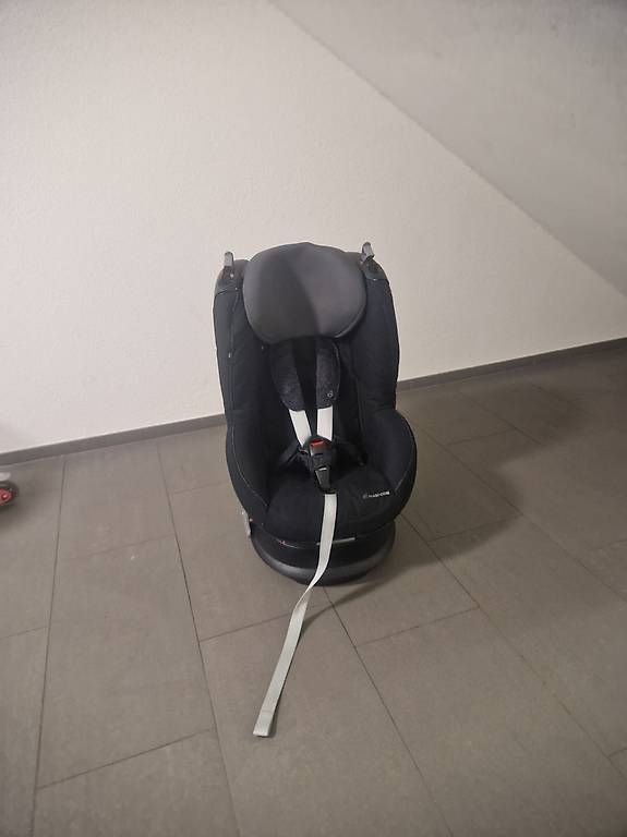 Maxi-Cosi Seggiolini per auto: Maxi-Cosi Kindersitz – Usato da Villmergen venduto da DAGA_9796 2