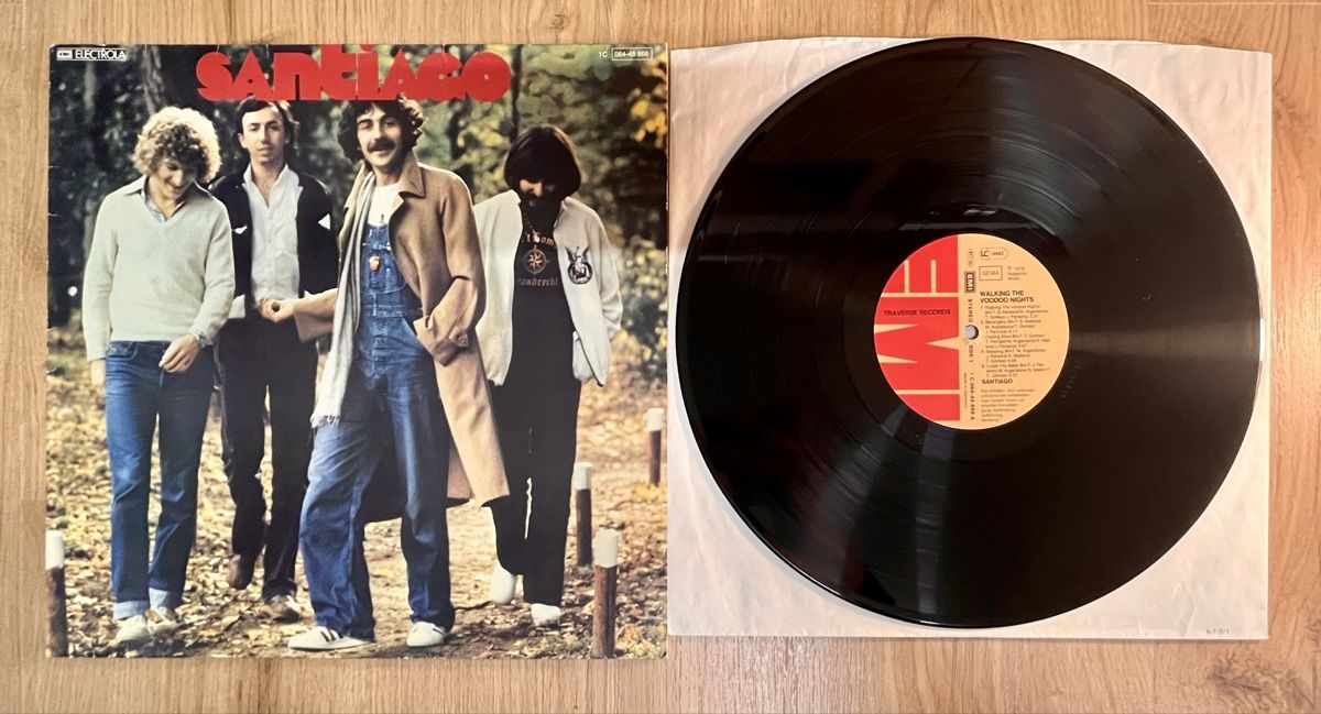 Dischi in vinile: Santiago - Walking the Voodoo Nights – Usato da Oberstammheim venduto da Heyjinroh