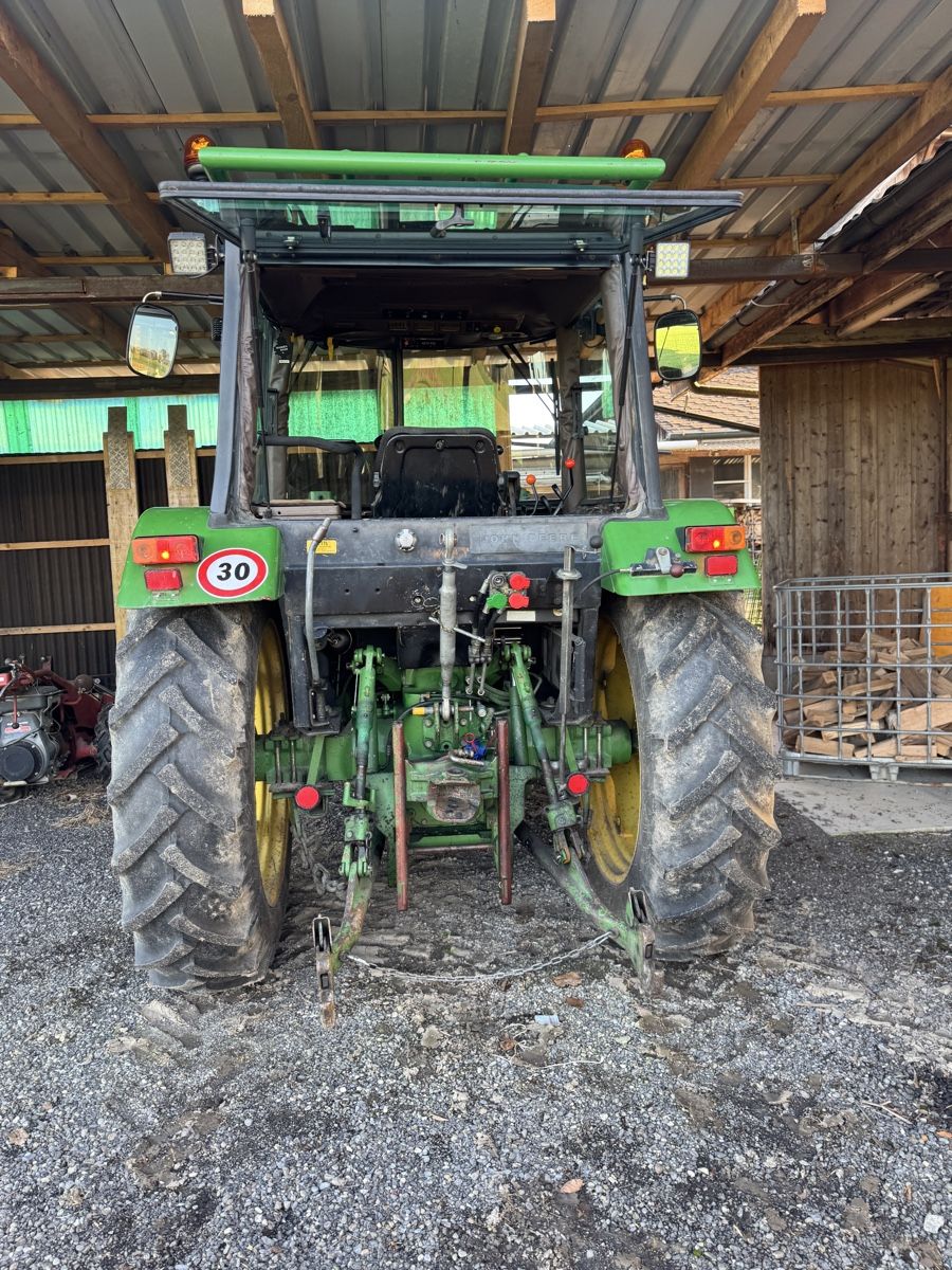 John Deere Tracteurs: John Deere 2850 – D'occasion à Oberönz par HPBJ 1