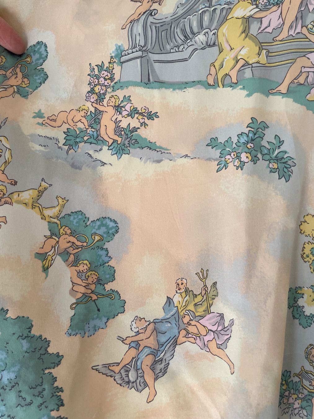 Escada Camicette: Escada Seidenbluse Vintage Grösse 36 – Usato da St. Gallen venduto da Shazzz 7