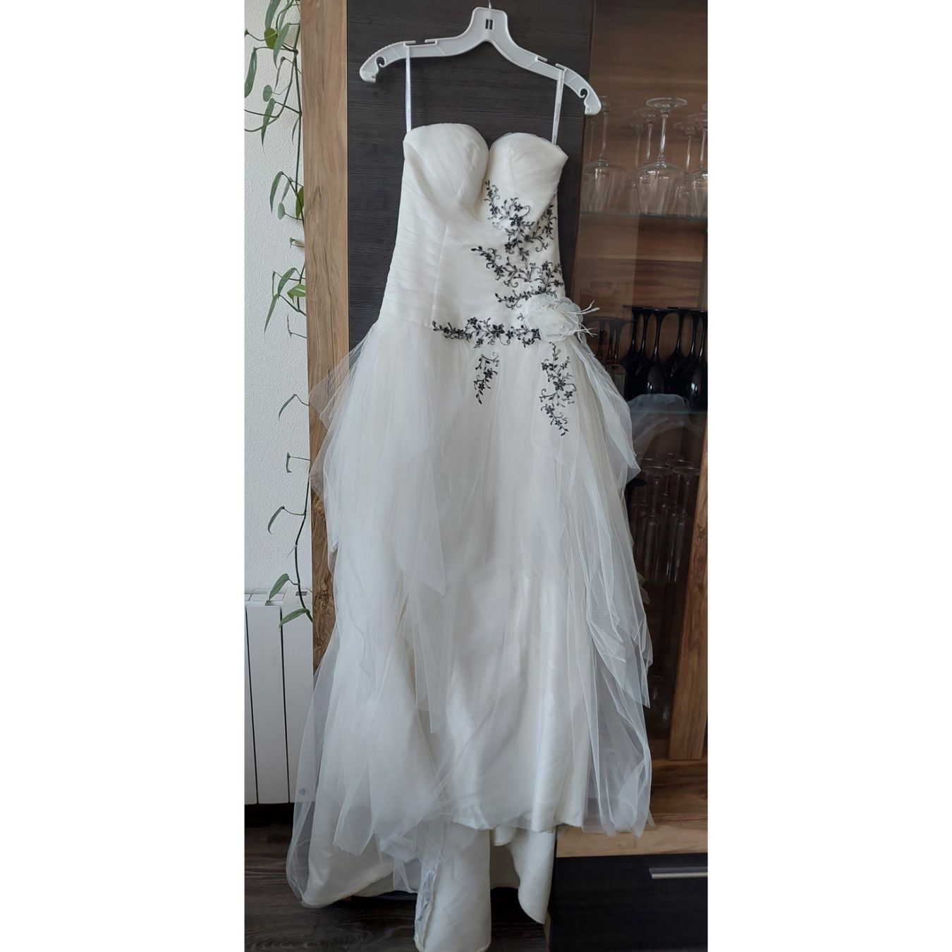 Vestiti: Robe de mariée,  essayage possible – Usato da Basel venduto da rox_kf2j 3